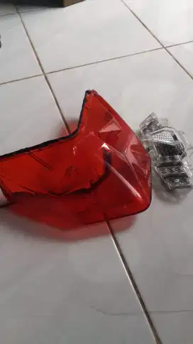 Mika lampu belakang vario 150