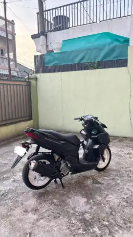 Vario 160 CBS 2023