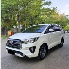 Toyota Innova 2.4 G Diesel AT 2021 White KM 66rb Good Condition.