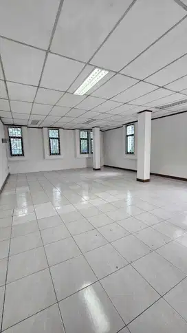 Disewakan ruko bagus strategis murah mainroad pajjaran