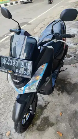 Dijual yamaha lexi 125cc 2020 hitam