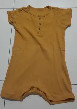 Preloved Jumper Bayi 10k per pcs - part 1