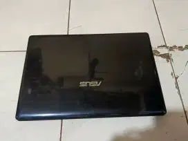 LAPTOP BEKAS-WINDOWS 7