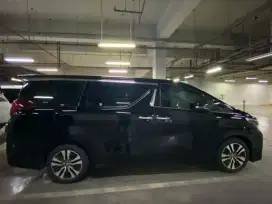 Dijual Alphard 2.5 G AT 2022 Hitam KM 15rb, Pajak Panjang, Siap Pakai!