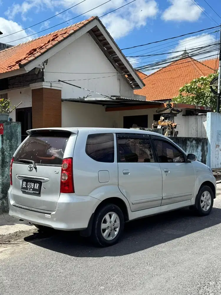 Dijual Toyota Avanza G 2011 – Mesin Prima, Harga Bersahabat