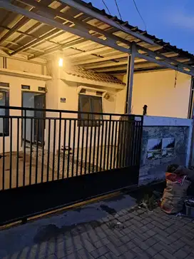 Disewakan rumah daerah sepatan