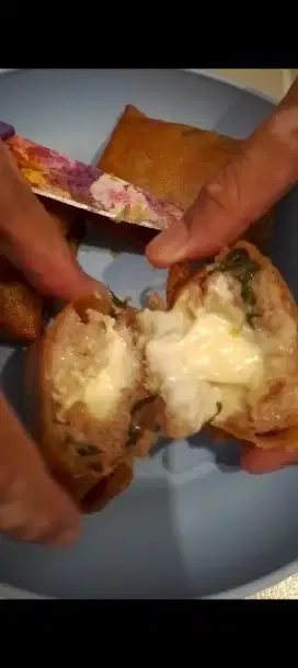 Dimsum goreng keju