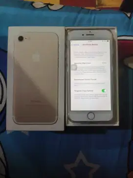 iPhone 7 32

i box