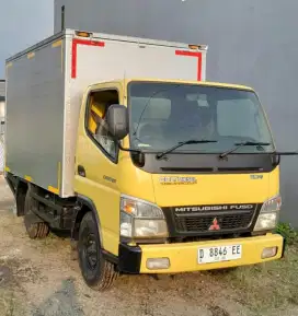 MITSUBISHI CANTER ENGKEL BOX 2013