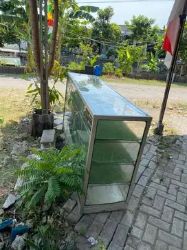 Etalase besar panjang 200 x 100 x 50 siap pakai