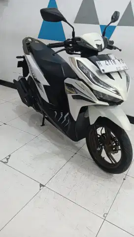 Honda New Vario 125 CBS ISS Keyles 2024 Putih Albino