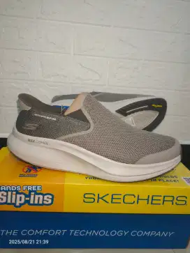 Skechers Go Walk Max Walker