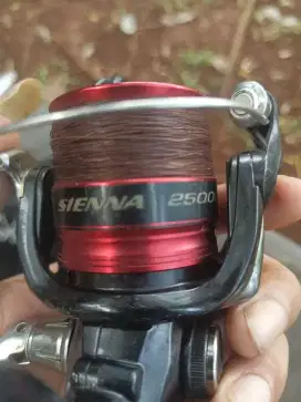 Reel shimano sienna 2500hg
