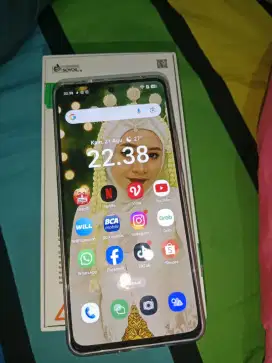 Oppo reno 13F 5G lengkap fullset segel mulus.