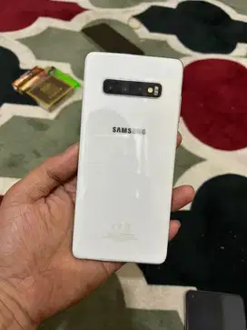 Samsung S10+ 8/512GB
