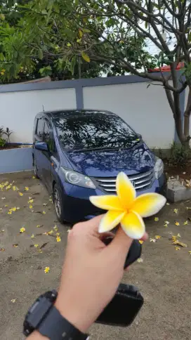 Honda Freed 2011 Bensin