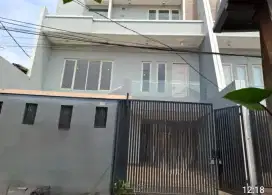 Jual Cepat Rumah Baru 3 Lt Siap Huni Kalibata Utara Pancoran JakSel
