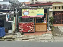Etalase dijual like new