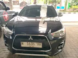 Mitsubishi outlender