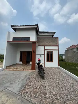 Rumah pinggir jalan aspal dekat PGSD dan SMA Kartika