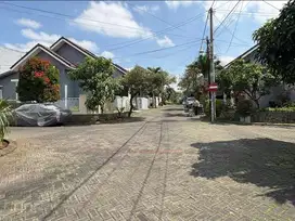 Rumah cantik mewah hook pojok di sulfat pandanwangi blimbing ada bonus