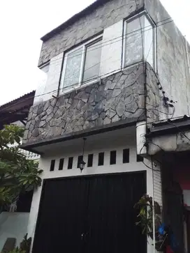 DIJUAL CEPAT RUMAH 2 LANTAI DEKAT TOL LIMO