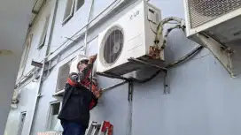 Service ac cuci ac bongkar pasang ac service kulkas mesin cuci dll