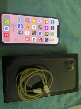 Iphone 11 pro max 64GB Ram 4GB