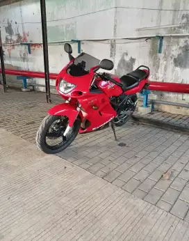 Kawasaki ninja rr old 2011