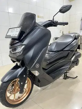 NMAX 2022 / 2023 TIPE S GRESS BODY MULUS MESIN BAGUS PLAT DKI JAKTIM