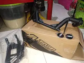 Mounting ARM Vario 160, Hitam, 5cm