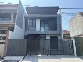 Rumah Baru Gress Di Manyar Dekat Raya Kertajaya
