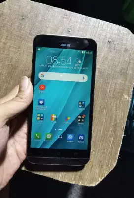 Asuz zenfone max ram 2/16