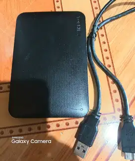 Hardisk eksternal  1TB.