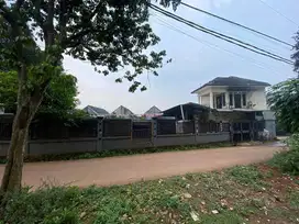 Jual Rumah beserta Pemancingan Galatama / Harian Murah