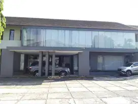 Kantor 2 Lantai di Jl. Buncit Mampang Prapatan.  Sangat Strategis