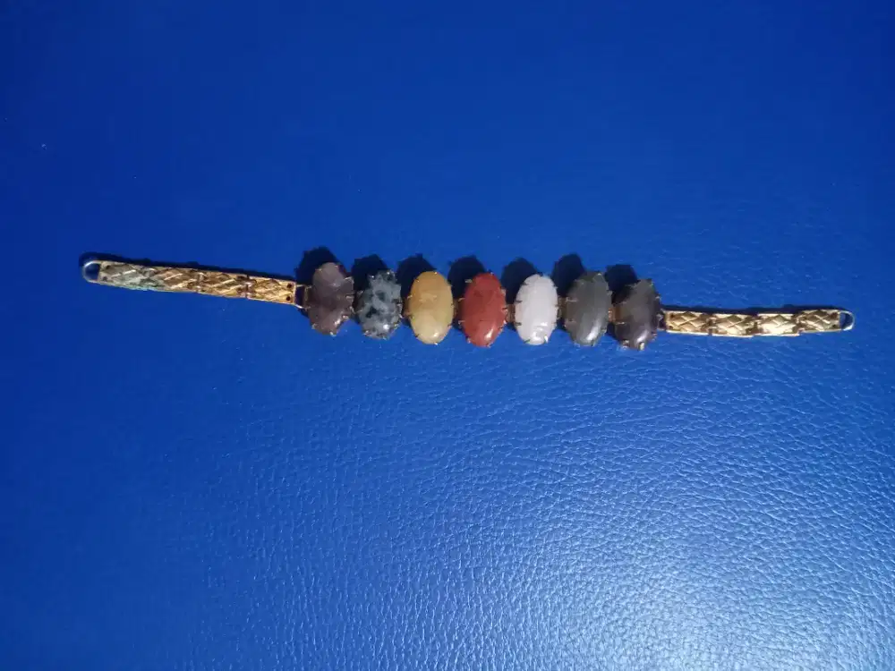 Gelang batu jadul