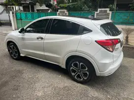 Hrv 2016 prestige type tertinggi km 40 ribuan asli servis honda record