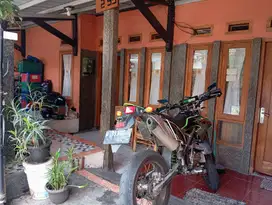 Rumah siap huni bebas banjir di komplek margahayu metro mtc