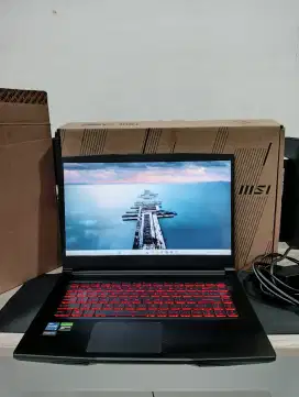 LAPTOP MSI RTX 3050 MULUS BANGET SUMPAH