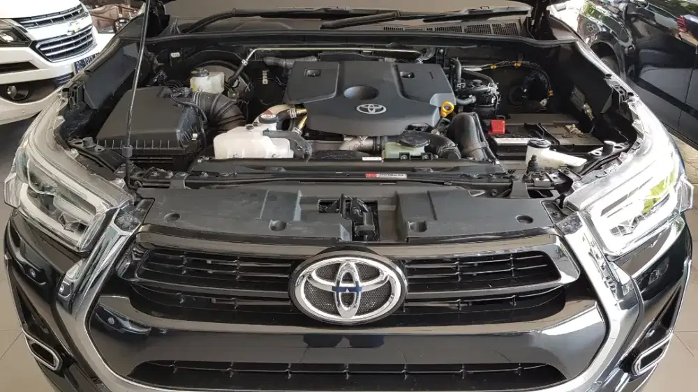 TOYOTA HILUX DC 2.4V A/T 4X4 2023 NIK 2022 TGN1 ORIGINAL TERAWAT BAIK