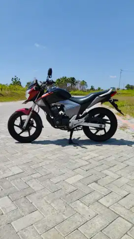 Jual motor Megapro tahun 2012