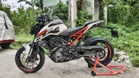 KTM Duke 250 2017 Putih