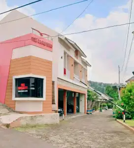Murah dijual rumah siap huni sambiroto cluster one gate dkt citragrand