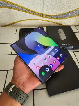 Samsung z fold 6 5g 12/256gb sein fullset original mulus no minus.