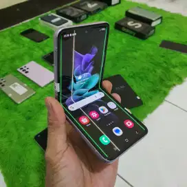 SAMSUNG GALAXY Z FLIP 3 5G SEIN 8/256 GB