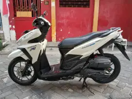 BU vario 150 2016 km 35 rb kondisi sgt bagus samsat manyar