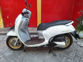 Jual scoopy kyelees 2021 km 41 rb kondisi sgt bagus siap pakai