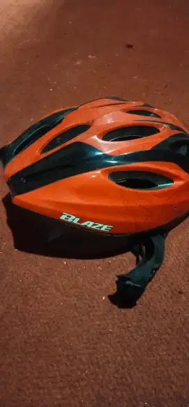 Helm sepeda masih layak pakai