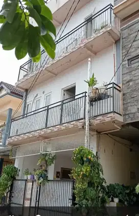 JUAL CEPAT RUMAH CANTIK MINIMALIS SIAP HUNI DI KRANGGAN PERMAI CIBUBUR